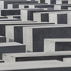 Sichtbetonretusche, Holocaust Mahnmahl