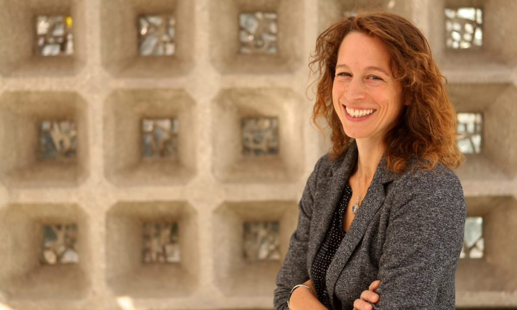 AM Restore, Inga Antony